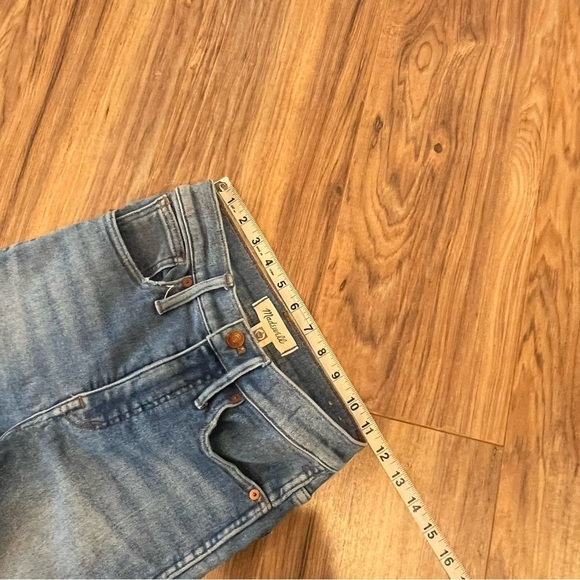 Madewell Stovepipe Jeans in Ditmas Wash - Picture 10 of 10